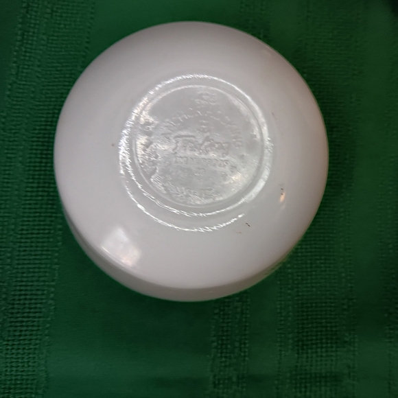 Vintage Fire King Anchor Hocking Set of 3 Ramekin Cups - Picture 4 of 4